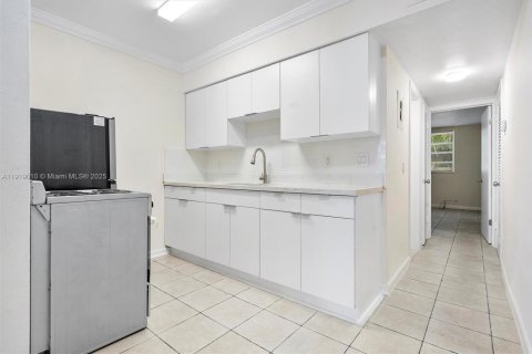 Appartement à louer à Hollywood, Floride: 1 chambre, 60.39 m2 № 1974120 - photo 12