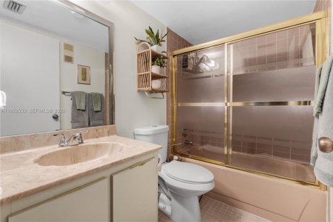 Купить кондоминиум в Лодерхилл, Флорида 2 спальни, 96.62м2, № 2054445 - фото 16