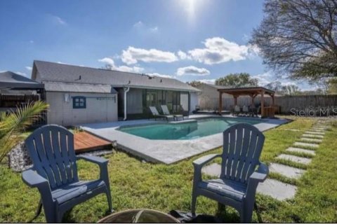 Villa ou maison à louer à Kissimmee, Floride: 3 chambres, 118.17 m2 № 2418688 - photo 23