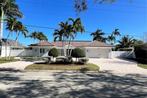 Дом в Форт-Лодердейл, Флорида 3 спальни, 205.96м2 № 2003869