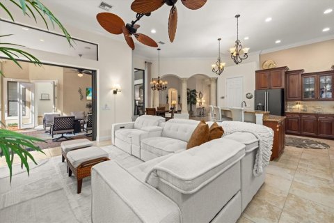 Villa ou maison à vendre à Lakewood Ranch, Floride: 3 chambres, 244.7 m2 № 2360594 - photo 8
