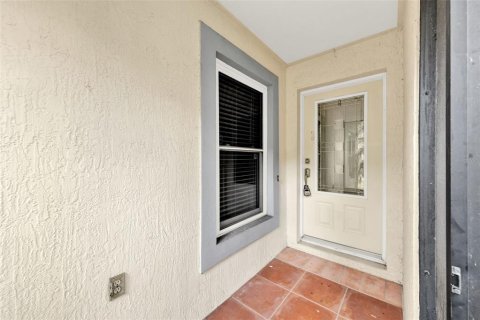 Villa ou maison à louer à Orlando, Floride: 3 chambres, 121.7 m2 № 1872918 - photo 3