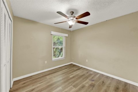 Villa ou maison à louer à Orlando, Floride: 3 chambres, 121.7 m2 № 1872918 - photo 11