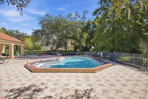 Condo in Safety Harbor, Florida, 2 bedrooms  № 2383727 - photo 24