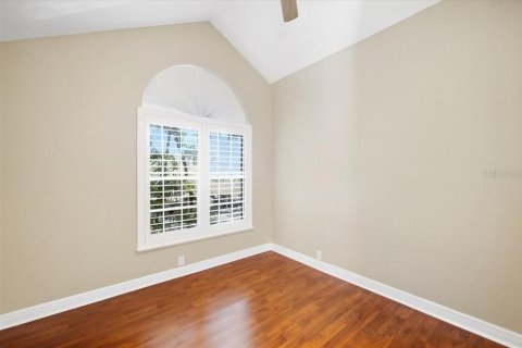 Condo in Safety Harbor, Florida, 2 bedrooms  № 2383727 - photo 18