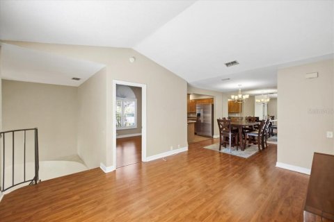 Condo in Safety Harbor, Florida, 2 bedrooms  № 2383727 - photo 3