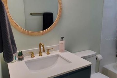 Apartamento en alquiler en Tampa, Florida, 2 dormitorios, 69.68 m2 № 1832818 - foto 5