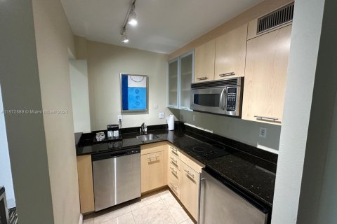Condominio en venta en Fort Lauderdale, Florida, 1 dormitorio, 50.91 m2 № 1863042 - foto 11