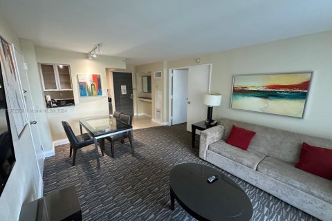 Condominio en venta en Fort Lauderdale, Florida, 1 dormitorio, 50.91 m2 № 1863042 - foto 9