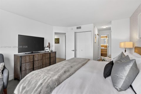 Купить кондоминиум в Авентура, Флорида 2 спальни, 98.29м2, № 2044378 - фото 29