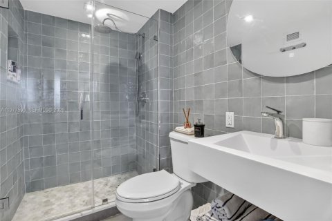 Купить кондоминиум в Авентура, Флорида 2 спальни, 98.29м2, № 2044378 - фото 25