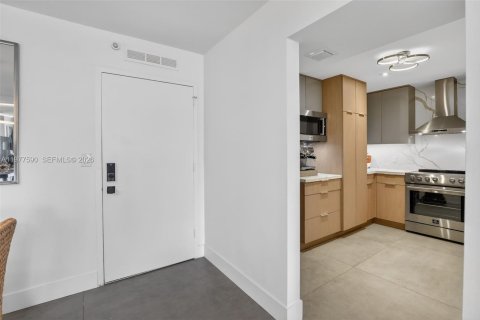 Купить кондоминиум в Авентура, Флорида 2 спальни, 98.29м2, № 2044378 - фото 9