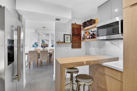 Купить кондоминиум в Авентура, Флорида 2 спальни, 98.29м2, № 2044378 - фото 5