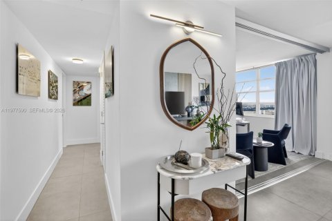 Купить кондоминиум в Авентура, Флорида 2 спальни, 98.29м2, № 2044378 - фото 23