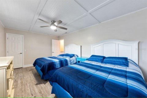 Condo in Indian Shores, Florida, 2 bedrooms  № 2099126 - photo 20