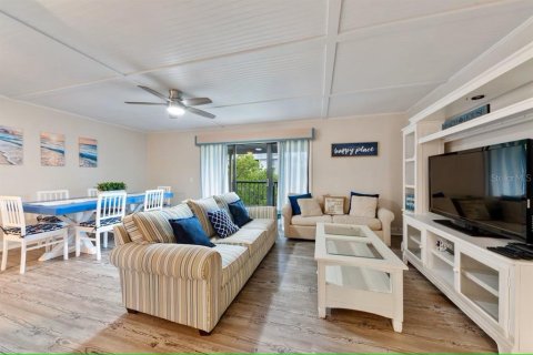 Condo in Indian Shores, Florida, 2 bedrooms  № 2099126 - photo 4