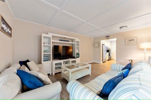 Condo in Indian Shores, Florida, 2 bedrooms  № 2099126 - photo 7