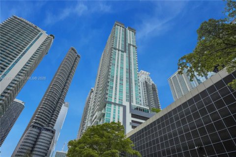 Condominio en alquiler en Miami, Florida, 1 dormitorio, 84.08 m2 № 2054940 - foto 30