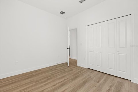 Casa en venta en Kissimmee, Florida, 4 dormitorios, 137.12 m2 № 1750870 - foto 11