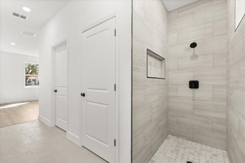 Casa en venta en Kissimmee, Florida, 4 dormitorios, 137.12 m2 № 1750870 - foto 18