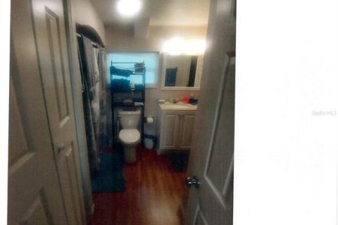 Commercial property in Tampa, Florida 127.46 sq.m. № 2121969 - photo 29