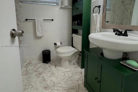 Снять в аренду кондоминиум в Майами, Флорида 1 спальня, 88.63м2, № 2047527 - фото 13