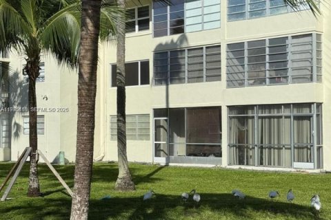 Снять в аренду кондоминиум в Майами, Флорида 1 спальня, 88.63м2, № 2047527 - фото 26