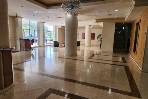 Condominio en alquiler en Sunny Isles Beach, Florida, 55.28 m2 № 2004211 - foto 15