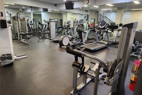 Condominio en alquiler en Sunny Isles Beach, Florida, 55.28 m2 № 2004211 - foto 17