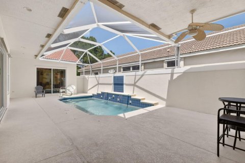House in Port St. Lucie, Florida 3 bedrooms, 173.08 sq.m. № 2175672 - photo 5