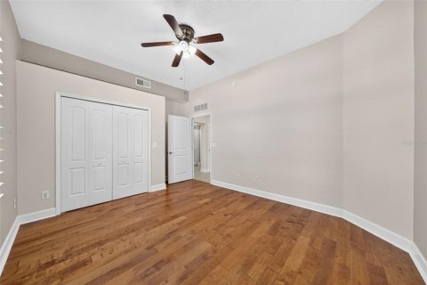 Condo in Celebration, Florida, 4 bedrooms  № 2429415 - photo 10