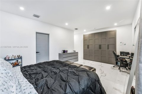 Купить виллу или дом в Майами, Флорида 4 спальни, 240.99м2, № 2040384 - фото 25