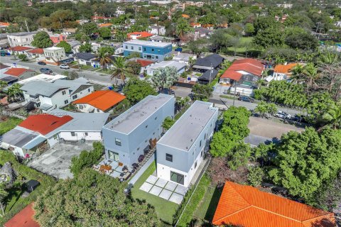 Купить виллу или дом в Майами, Флорида 4 спальни, 240.99м2, № 2040384 - фото 3