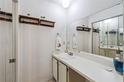 Купить виллу или дом в Орландо, Флорида 6 комнат, 174.01м2, № 2096751 - фото 17