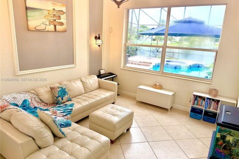 Villa ou maison à vendre à Miramar, Floride: 6 chambres, 349.87 m2 № 2084852 - photo 8