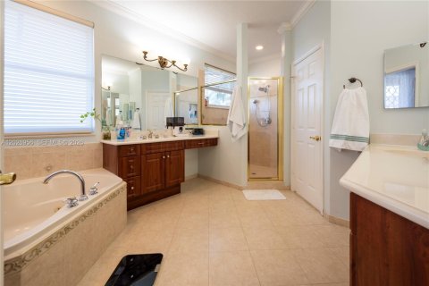 Villa ou maison à vendre à Miramar, Floride: 6 chambres, 349.87 m2 № 2084852 - photo 21