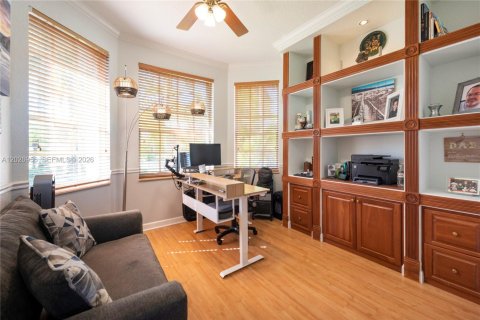 Villa ou maison à vendre à Miramar, Floride: 6 chambres, 349.87 m2 № 2084852 - photo 10