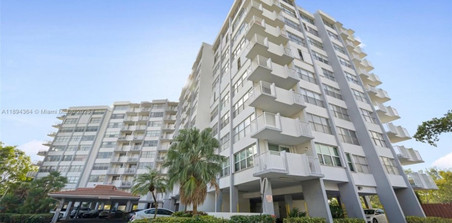 Condo à Miami, Floride, 2 chambres  № 1945972