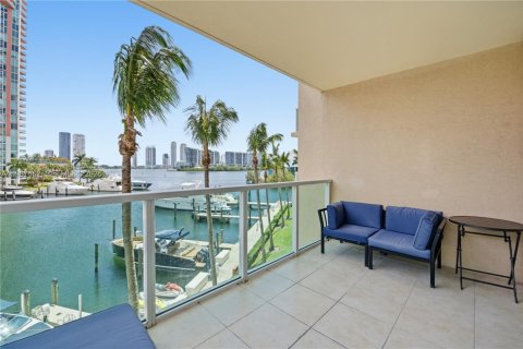 Copropriété à vendre à Aventura, Floride: 3 chambres, 173.36 m2 № 2050361 - photo 9