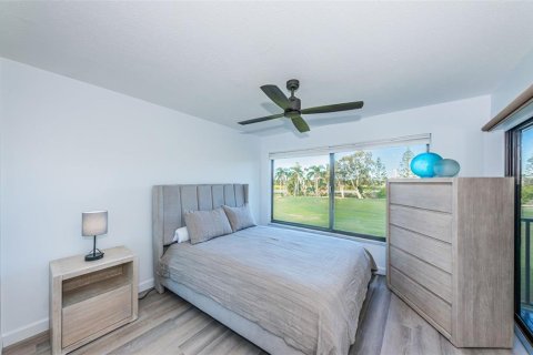 Condominio en alquiler en Saint Petersburg, Florida, 2 dormitorios, 82.68 m2 № 840339 - foto 17