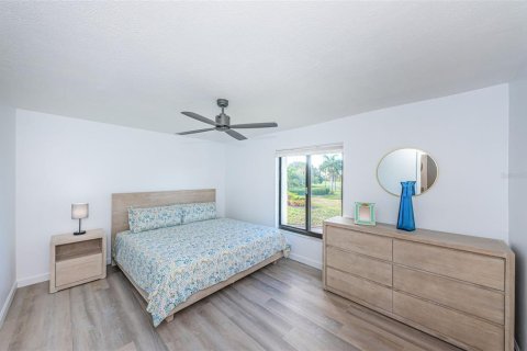 Condominio en alquiler en Saint Petersburg, Florida, 2 dormitorios, 82.68 m2 № 840339 - foto 15