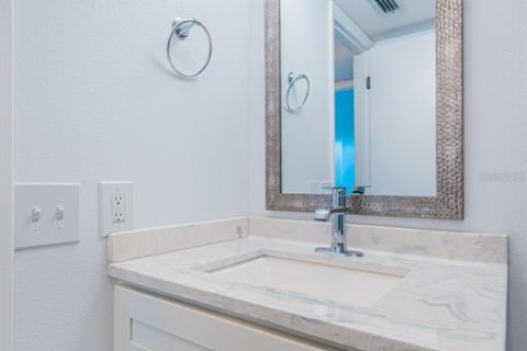 Condominio en alquiler en Saint Petersburg, Florida, 2 dormitorios, 82.68 m2 № 840339 - foto 14