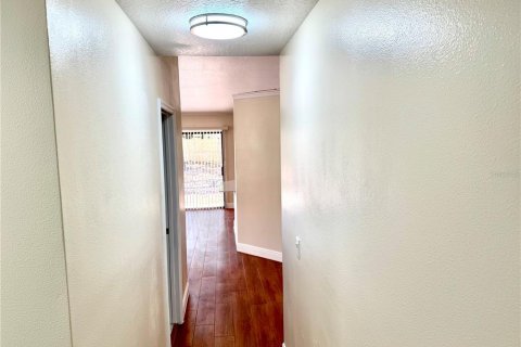 Casa en venta en Ocoee, Florida, 4 dormitorios, 182.37 m2 № 1648082 - foto 25