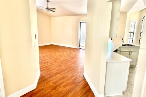 Casa en venta en Ocoee, Florida, 4 dormitorios, 182.37 m2 № 1648082 - foto 7