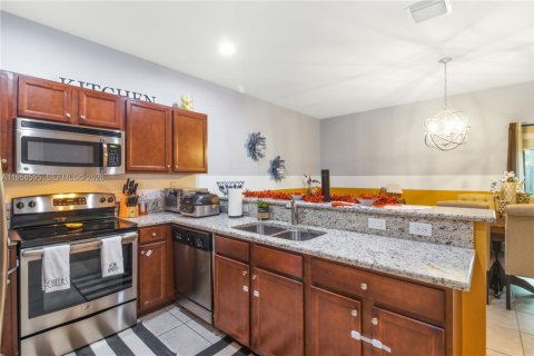 Adosado en venta en Homestead, Florida, 3 dormitorios, 130.25 m2 № 2020907 - foto 14