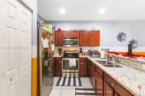 Adosado en venta en Homestead, Florida, 3 dormitorios, 130.25 m2 № 2020907 - foto 13