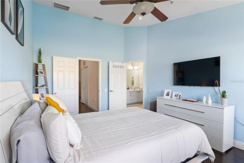 Condominio en venta en Orlando, Florida, 3 dormitorios, 156.26 m2 № 2142532 - foto 18