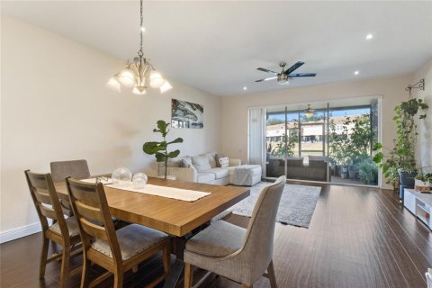 Condominio en venta en Orlando, Florida, 3 dormitorios, 156.26 m2 № 2142532 - foto 11