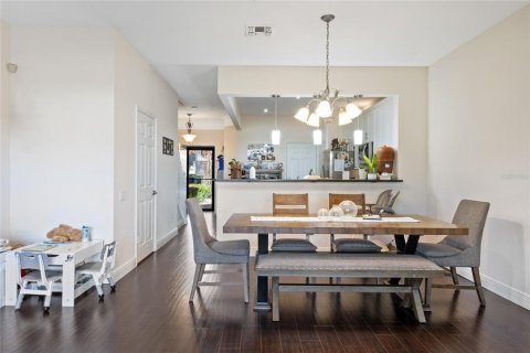 Condominio en venta en Orlando, Florida, 3 dormitorios, 156.26 m2 № 2142532 - foto 9