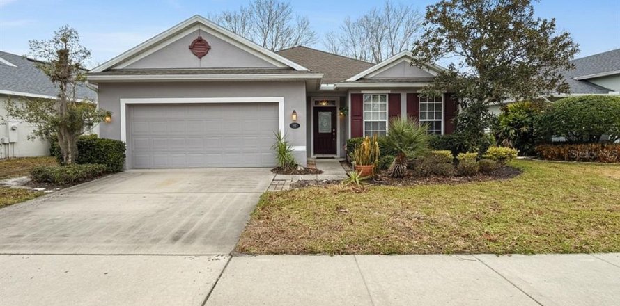 Casa en DeLand, Florida 2 dormitorios, 140.1 m2 № 2213355